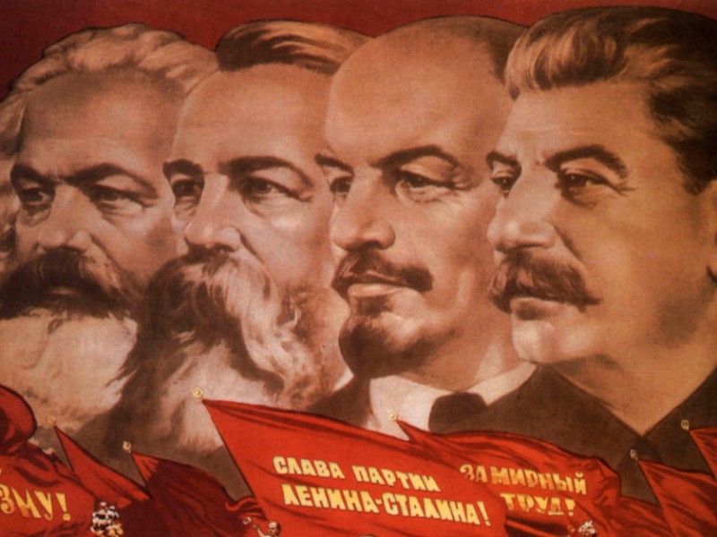Influența comunismului în politica externă a Uniunii Sovietice în perioada interbelică